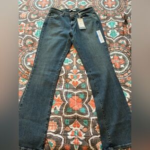 NWT Levi’s 515 mid rise boot cut jeans- size 10 long